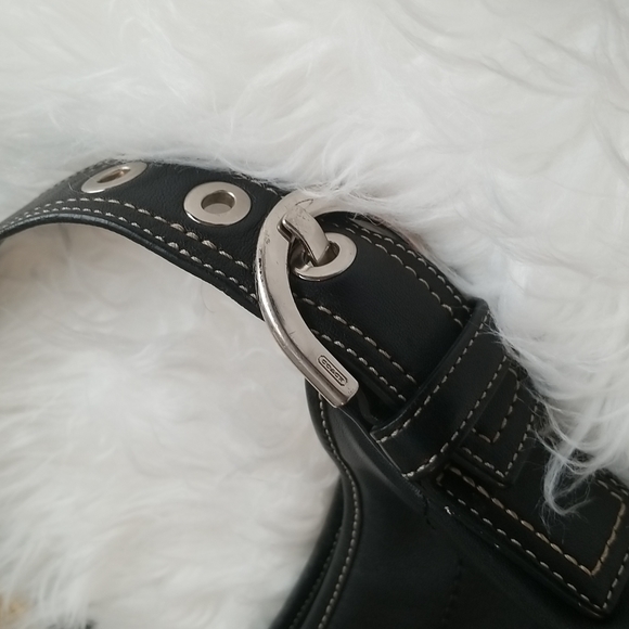 DONATE: COACH PURSE BLACK; Vintage - Picture 3 of 8